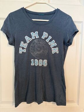 Women’s Victoria's Secret PINK 'Team Pink' Graphic Tee - Slate Blue Size M